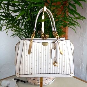COACH KISSLOCK DREAMER 21 Quilt Rivets Satchel X-body Bag In Chalk Leather, used